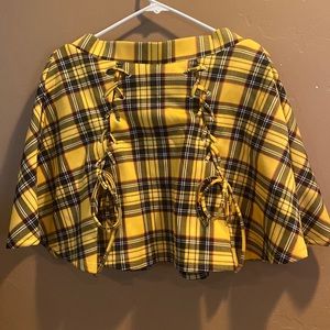 Clueless ‘Cher’ skirt from Hot Topic 🪶